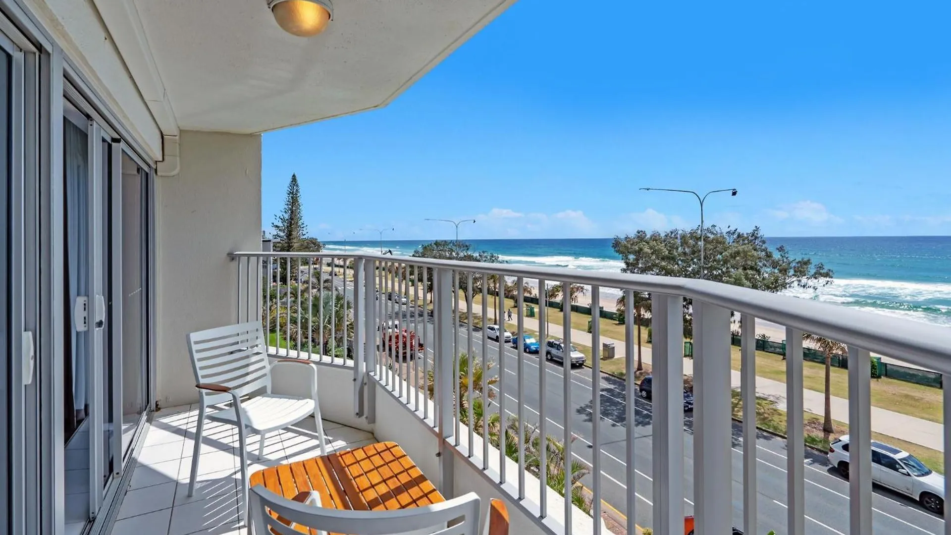 Aparthotel Pacific Plaza Apartments Gold Coast